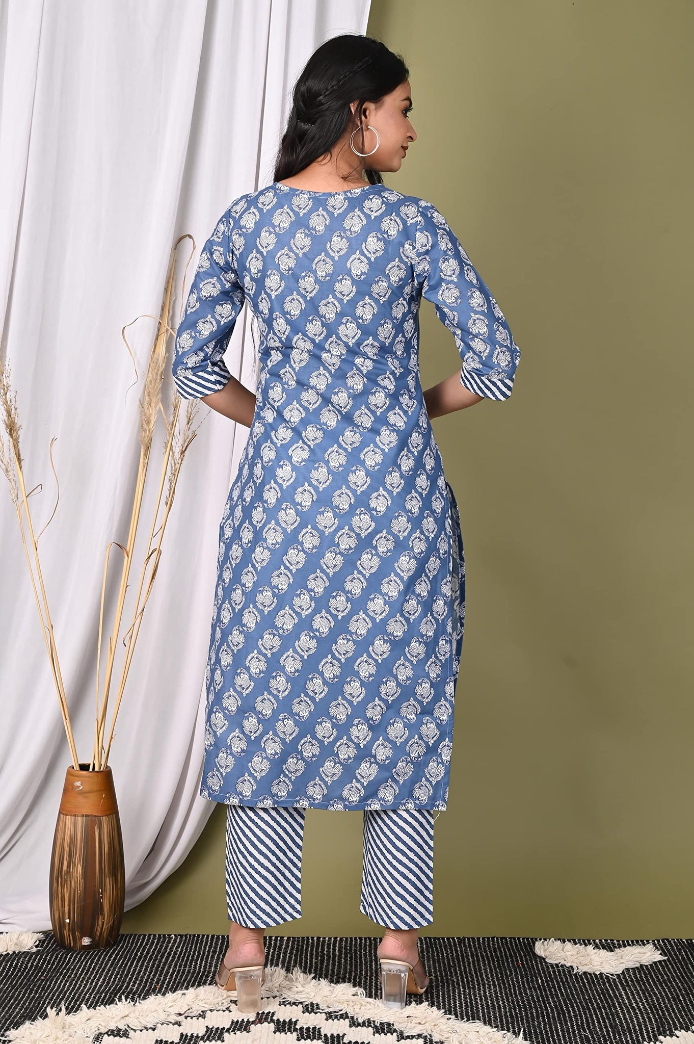 Anni Designer Women'S Cotton Blend Straight Printed Kurta With Pant (Funki Blue_Xxl_Blue_Xx-Large),Blue,2XL,Cotton Blend,Regular,Pants