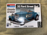 Revell 1:25 32 Ford Street Rod