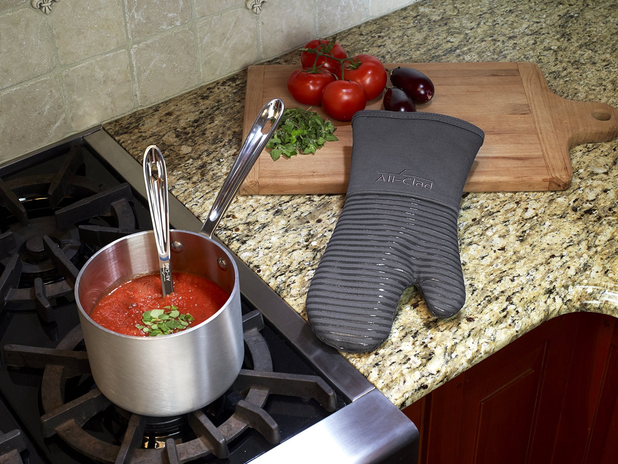All Clad Silicone Oven Mitt: Heat Resistant Up To 500 Degrees - 100% Cotton & Silicone, 14X7 Oven Mitt For Kitchen And Barbe
