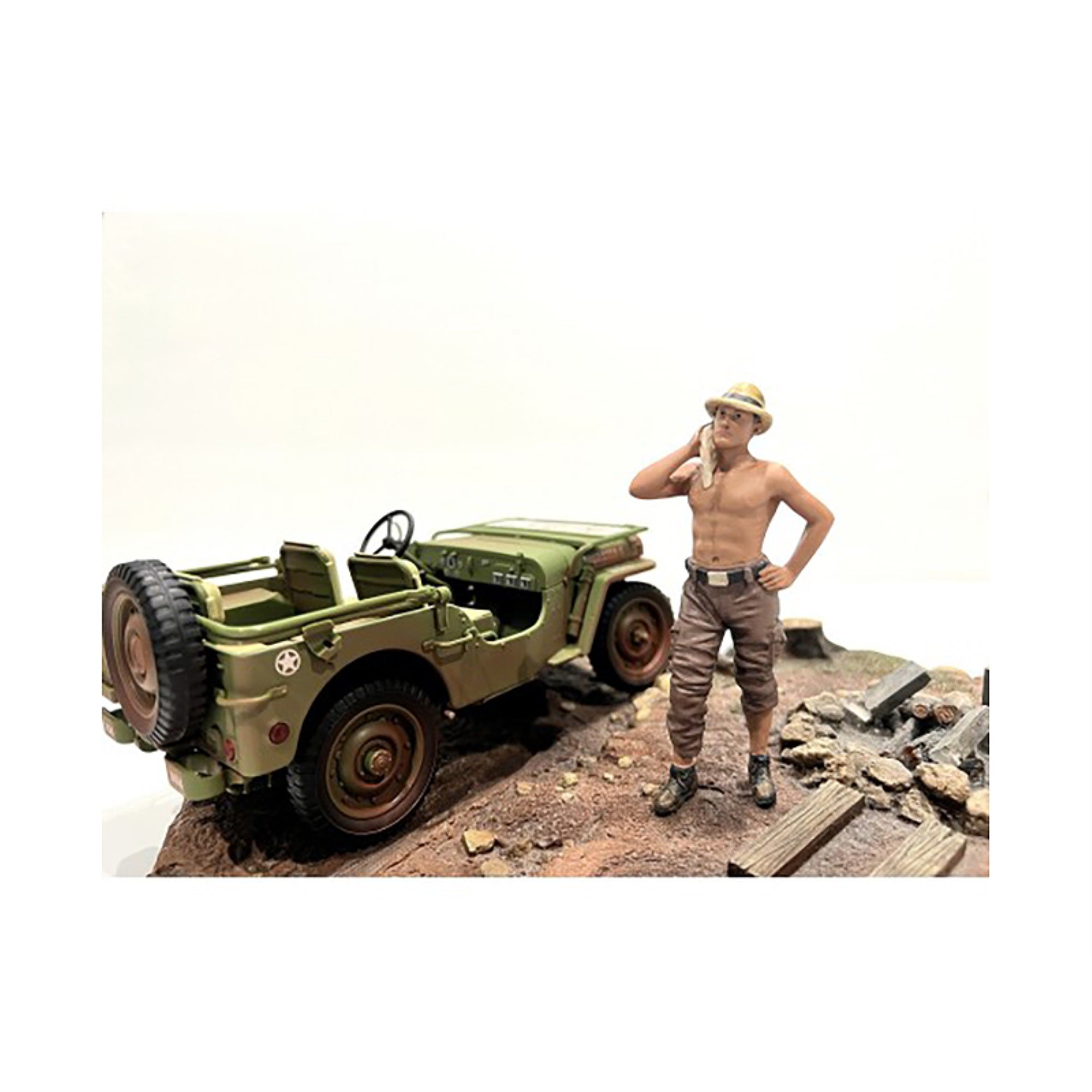 '4X4 Mechanic'' Figure 1 For 1/18 Scale Models By American Diorama