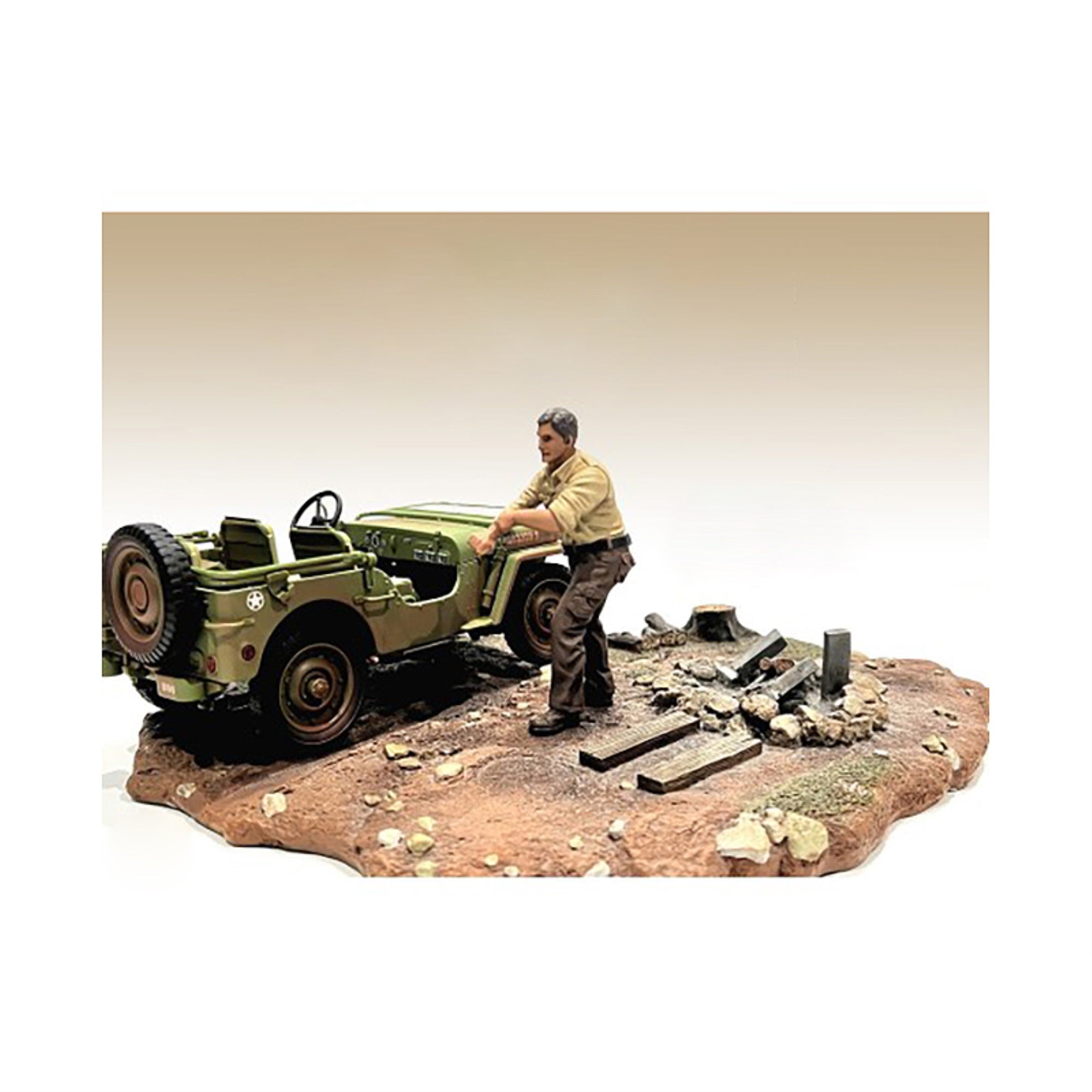 '4X4 Mechanic'' Figure 3 For 1/18 Scale Models By American Diorama