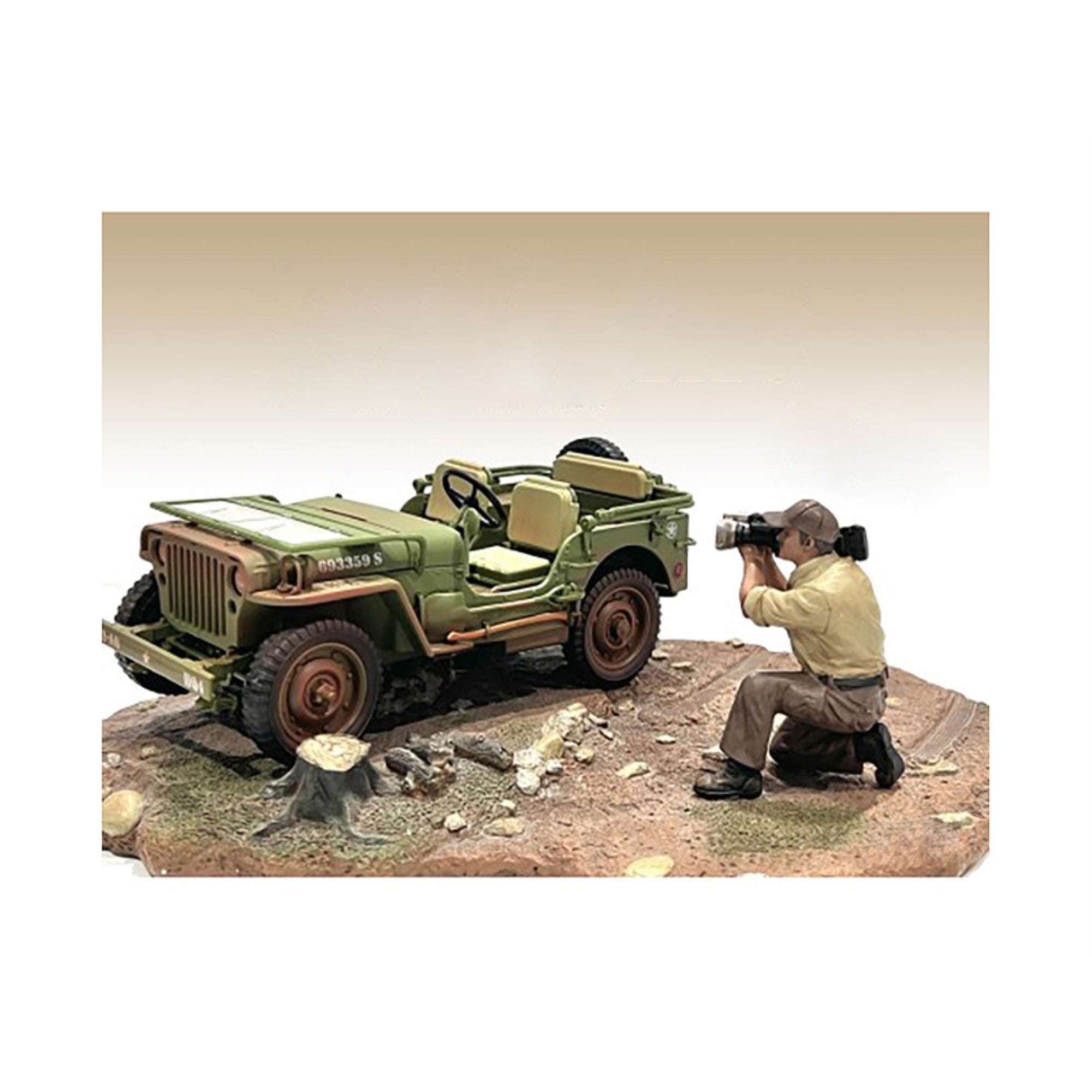 '4X4 Mechanic'' Figure 7 For 1/18 Scale Models By American Diorama