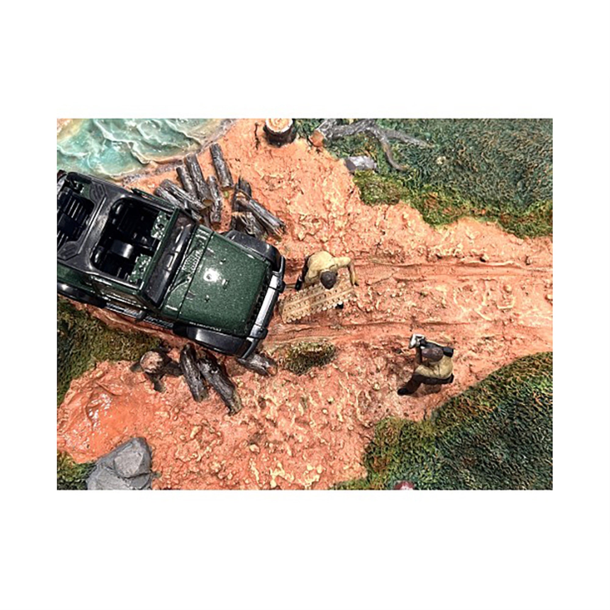 '4X4 Mechanics'' 2 Piece Diecast Figure Set 4 For 1/43 Scale Models By American Diorama
