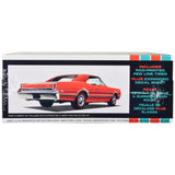 Skill 2 Model Kit 1966 Oldsmobile 442 W30 Hardtop 1/25 Scale Model by AMT