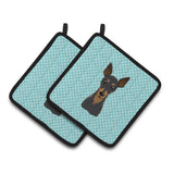 Caroline'S Treasures Checkerboard Blue Min Pin Pair Of Pot Holders Bb1178Pthd, 7.5Hx7.5W, Multicolor