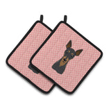 Caroline'S Treasures Checkerboard Pink Min Pin Pair Of Pot Holders Bb1240Pthd, 7.5Hx7.5W, Multicolor