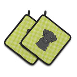Caroline'S Treasures Checkerboard Lime Green Black Labrador Pair Of Pot Holders Bb1297Pthd, 7.5Hx7.5W, Multicolor