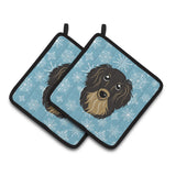 Caroline'S Treasures Snowflake Longhair Black & Tan Dachshund Pair Of Pot Holders Bb1647Pthd, 7.5Hx7.5W, Multicolor