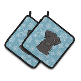 Caroline'S Treasures Snowflake Black Labrador Pair Of Pot Holders Bb1669Pthd, 7.5Hx7.5W, Multicolor