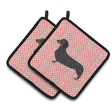 Caroline'S Treasures Dachshund Checkerboard Pink Pair Of Pot Holders Bb3582Pthd, 7.5Hx7.5W, Multicolor