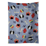 Caroline'S Treasures Bb4009Ktwl Dog House Collection Japanese Chin Kitchen Towel, 25 X 15, Multicolor