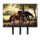 Caroline'S Treasures Horses By Daphne Baxter Leash Or Key Holder Bdba0055Th68, Triple, Multicolor