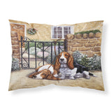 Caroline'S Treasures Basset Hound At The Gate Fabric Standard Pillowcase Bdba0312Pillowcase, Multicolor