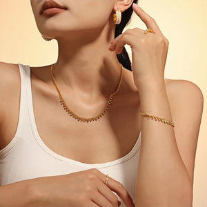 Elegant Gold-Plated Titanium Steel Anklet with Rhinestone Charms Adjustable Length