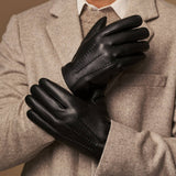 Benjamin (black) – Thick goatskin leather gloves with warm lambswool lining & touchscreen feature
