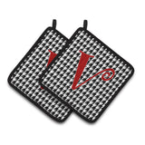 Caroline'S Treasures Monogram Initial V Houndstooth Black Pair Of Pot Holders Cj1035-Vpthd, 7.5Hx7.5W, Multicolor