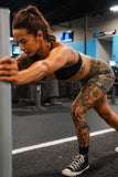 Women's High-Waisted Seamless Front Compression Training Shorts | Snipes & Stripes