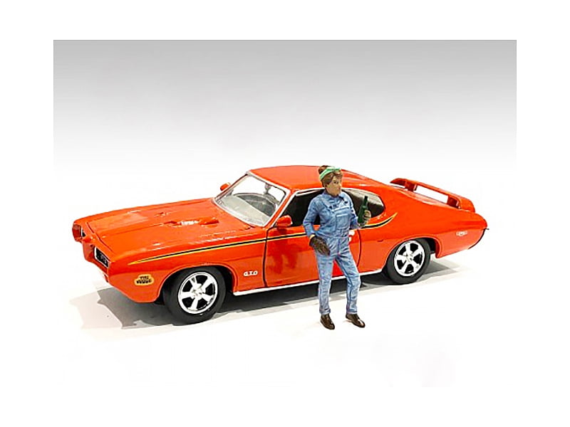 American Diorama Retro Female Mechanic Iv Figurine For 1/18 Scale Models