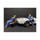 American Diorama 38232-38233 Sitting Mechanics 2 Piece Figurine Set For 1 By 18 Scale Models
