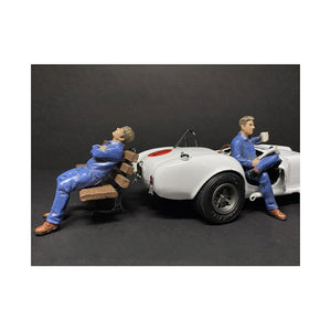 American Diorama 38332-38333 Sitting Mechanics 2 Piece Figurine Set For 1 By 24 Scale Models