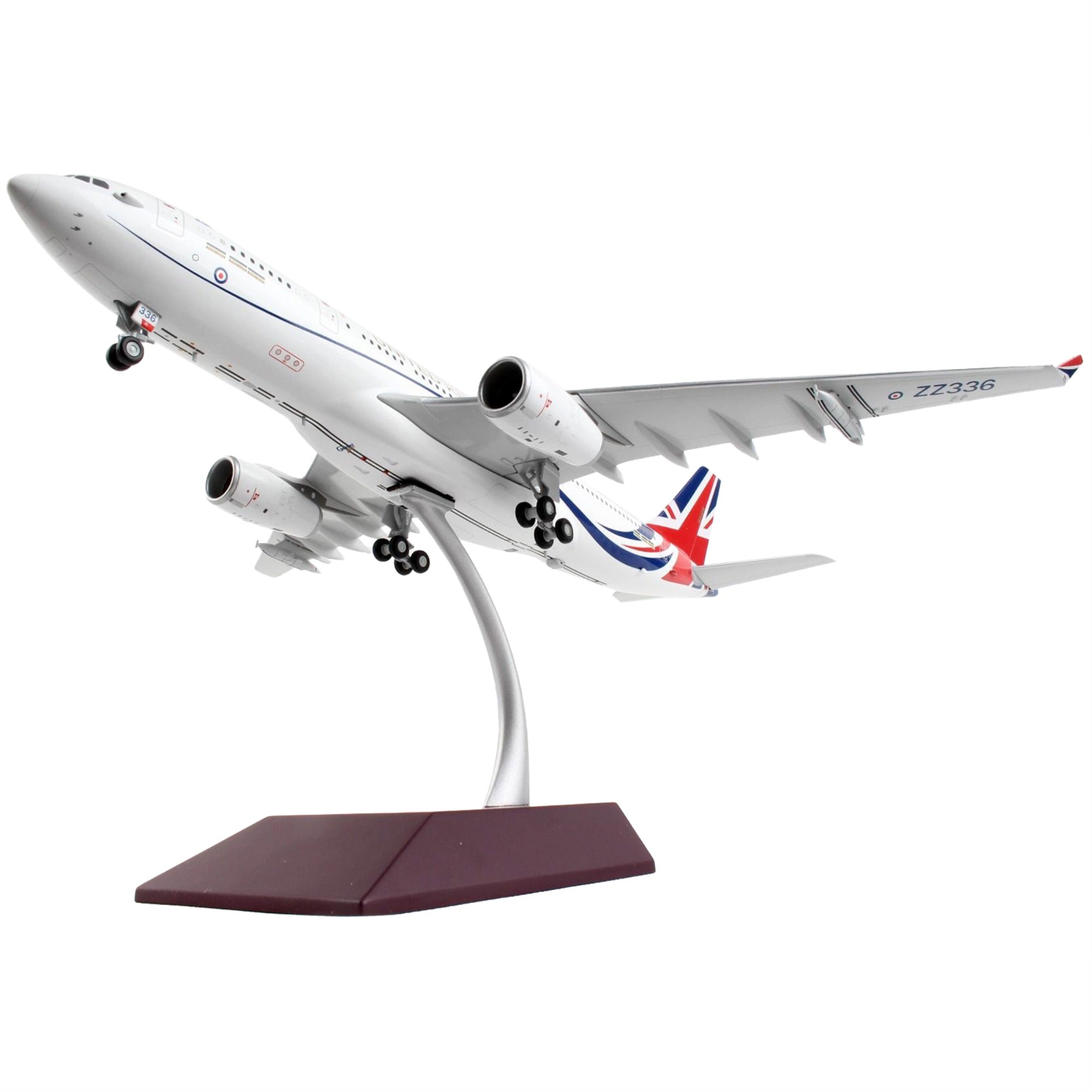 Airbus A330 Mrtt Tanker Aircraft British Royal Air Force White With United Kingdom Flag Graphics Gemini 200 Series 1/200