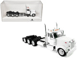 Peterbilt 589 3Axel Day Cab White 1/87 (HO) Plastic Model Car by HO Logistics