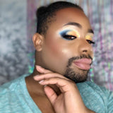 Vibrant Pressed Powder Eyeshadow – Metallic & Pearl Finish