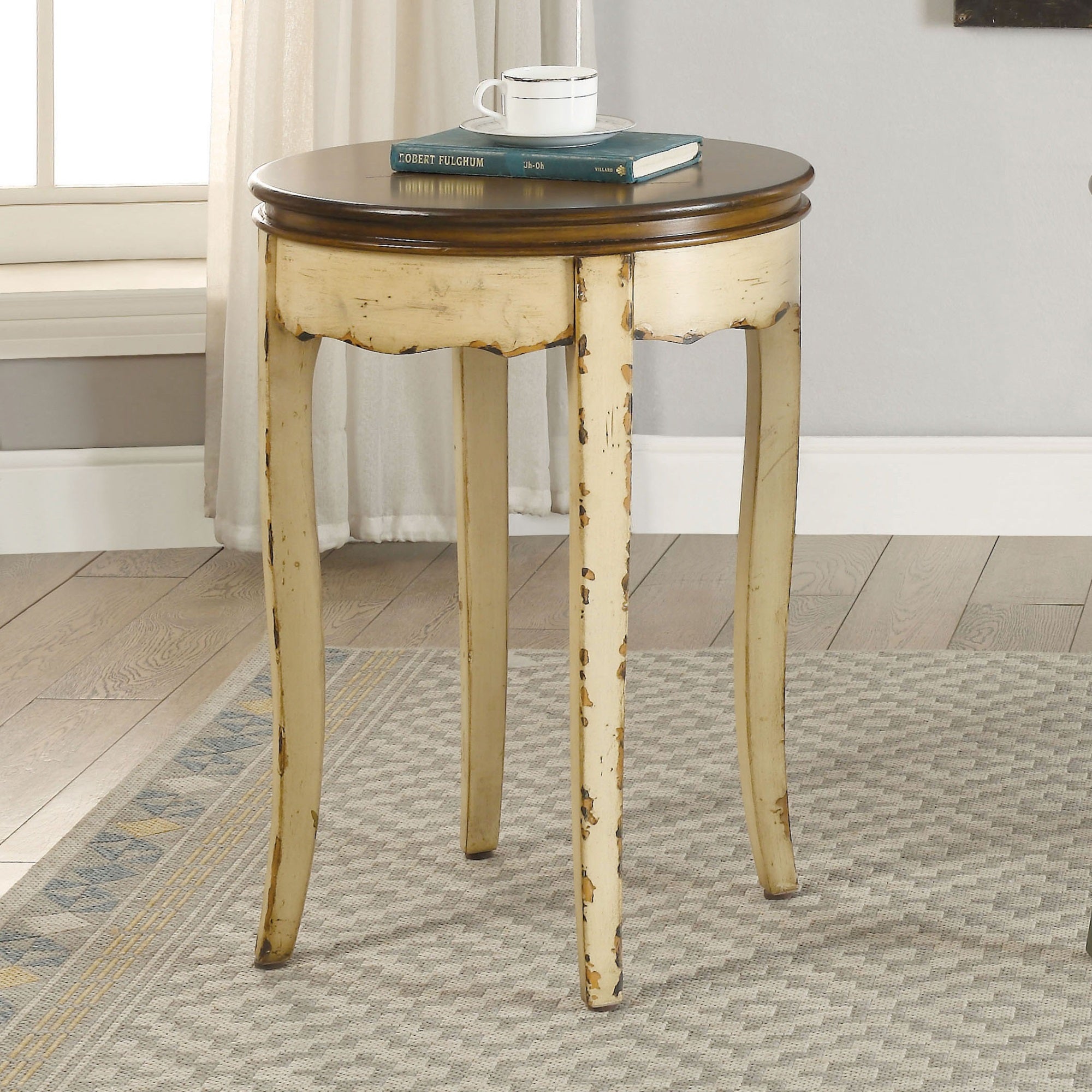 Soreida Round Accent Table Vintage Style - White