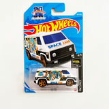 Hot Wheels | 1:64 Diecast | HW Screen Time