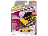 1970 Dodge Coronet Super Bee #1 David Kruk Banana Yellow with Black Stripes and Top Classic Gold Collection 1/64 Diecast Mod