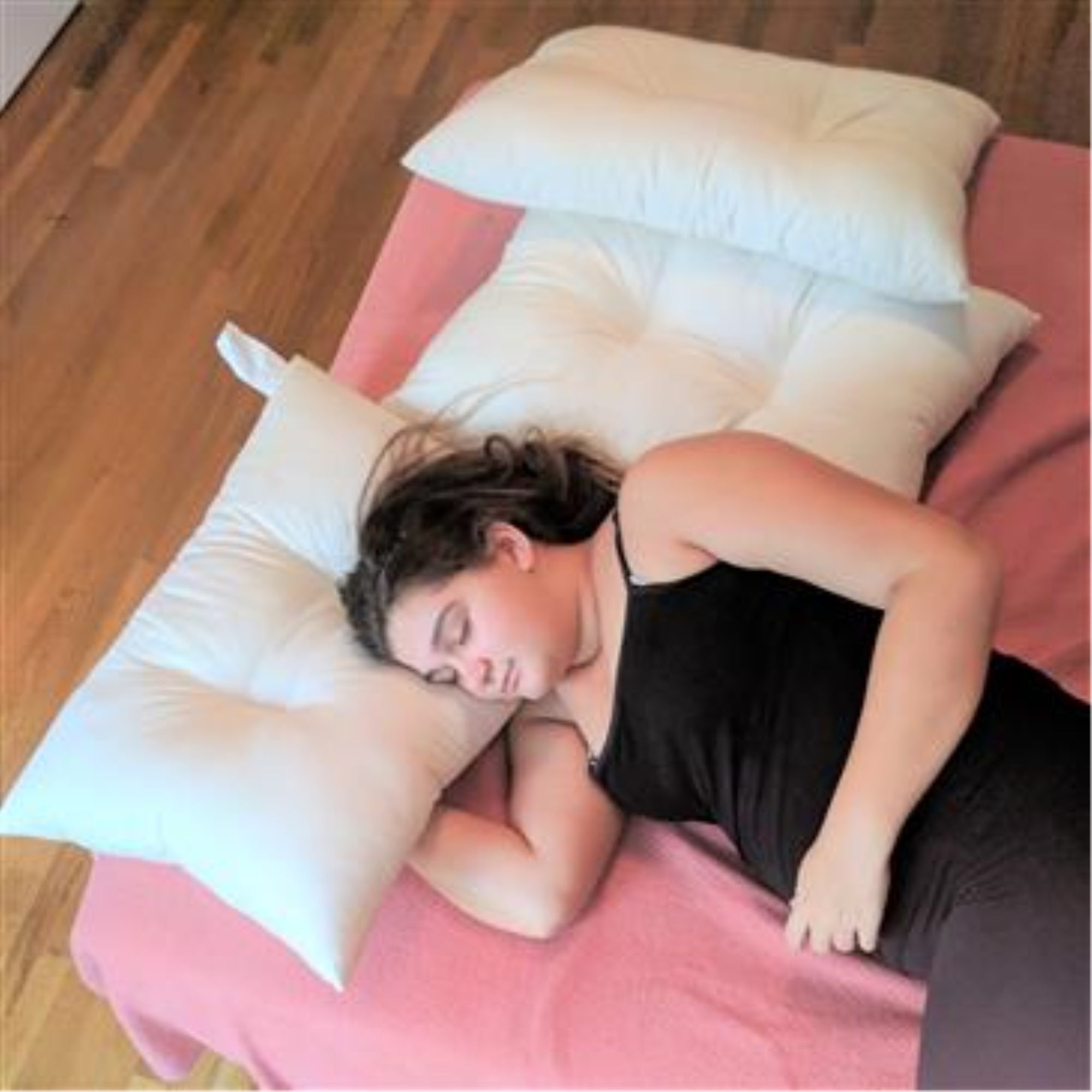 Kapok Kapillow Standard Med Pillow W/Zip In Org Sateen Sheeting Case