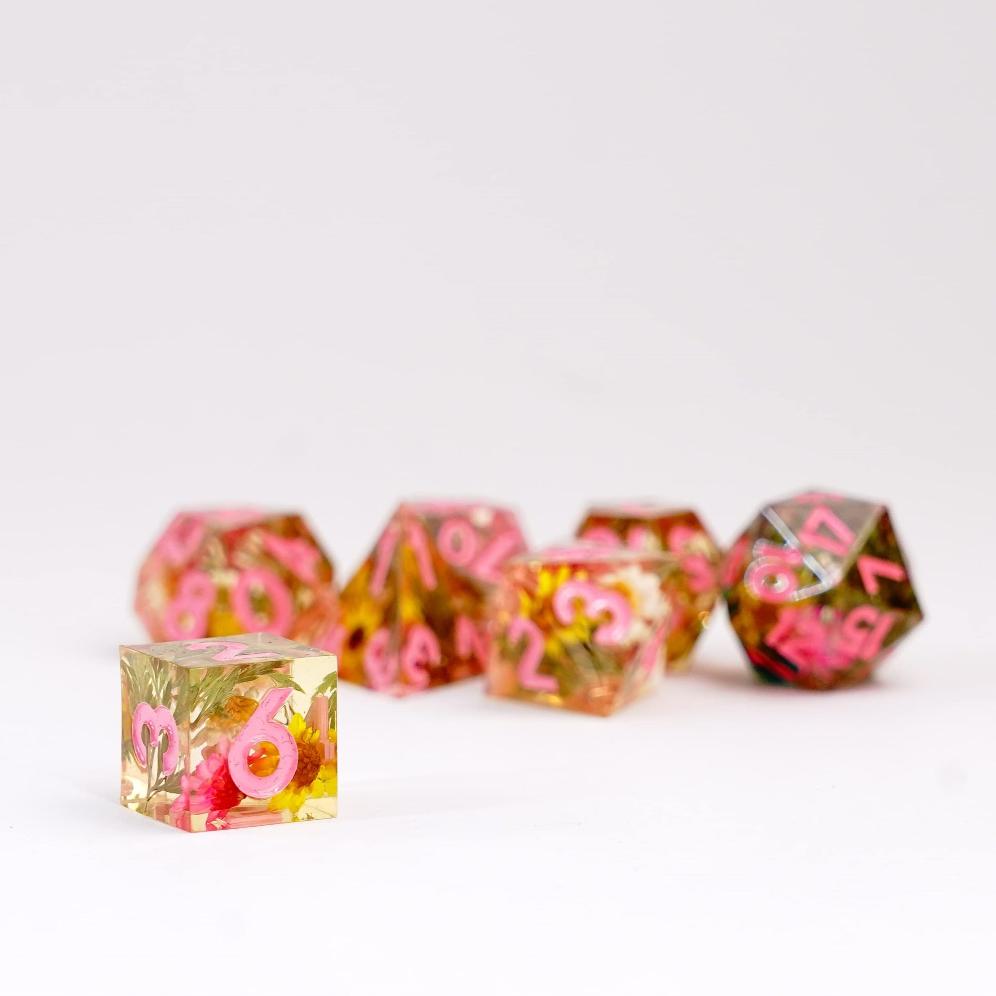 Fanroll By Metallic Dice Games Sharp Edge Resin Dnd Dice Set: Chrysanthemum W/Pink, Role Playing Game Dice For Dungeons And Drag