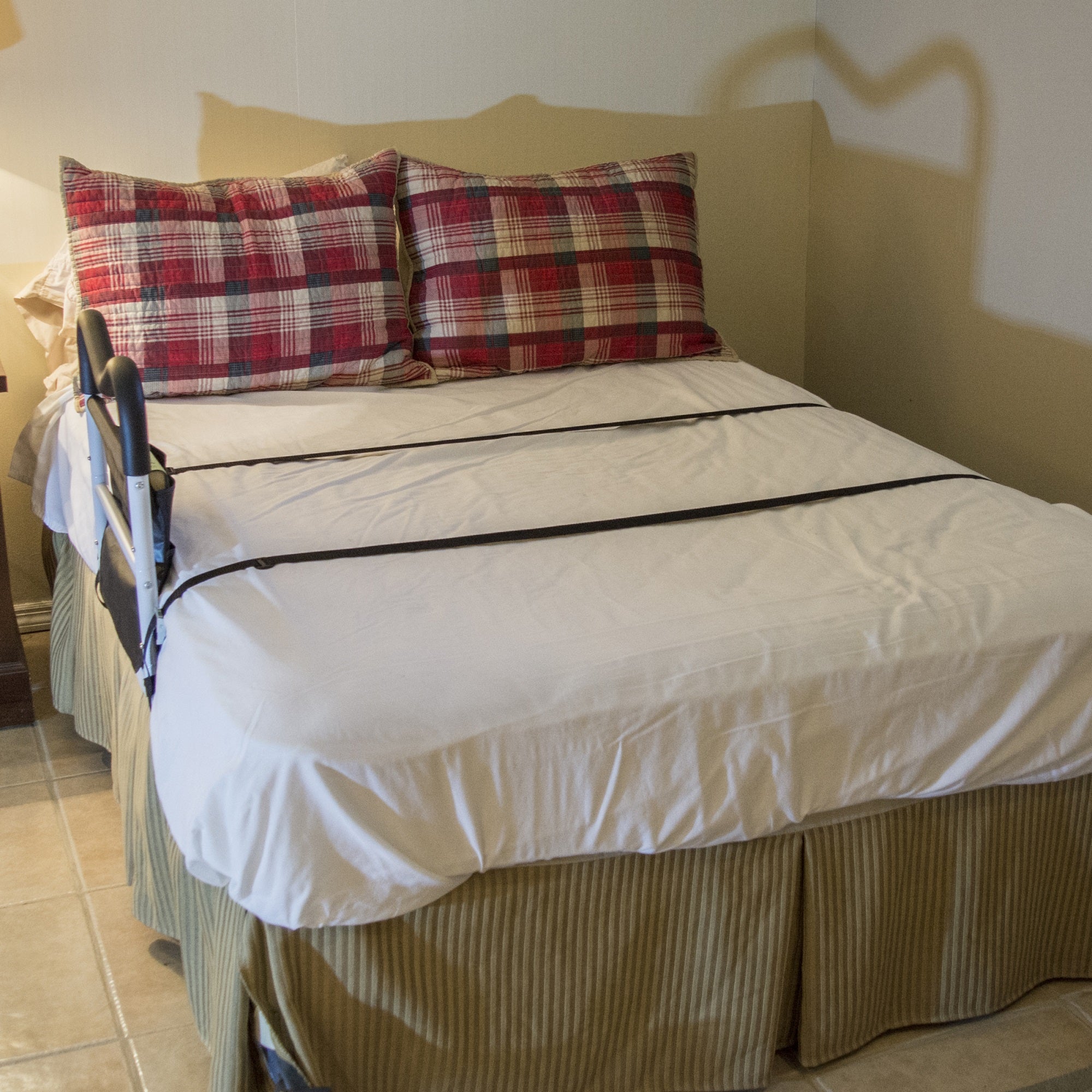 Amerihome Bed Assist Rail With M-Handle