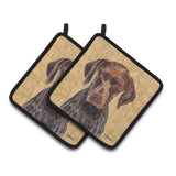 Caroline'S Treasures Sc9117Pthd German Shorthaired Pointer Wipe Your Paws Pot Holders (1 Pair), 7.5 X 7.5, Multicolor,