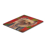 Caroline'S Treasures Mouse/Hot Pad/Trivet, Yorkie Red & Green Snowflakes Holiday Christmas (Sc9405Mp)