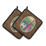 Caroline'S Treasures Lady With Her Norwegian Elkhound Pair Of Pot Holders Ss8154Pthd, 7.5Hx7.5W, Multicolor