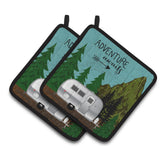 Caroline'S Treasures Airstream Camper Adventure Awaits Pair Of Pot Holders, 7.5Hx7.5W, Multicolor
