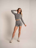 WOMEN'S | DEBUT 4-INCH SHORT : GRAY
