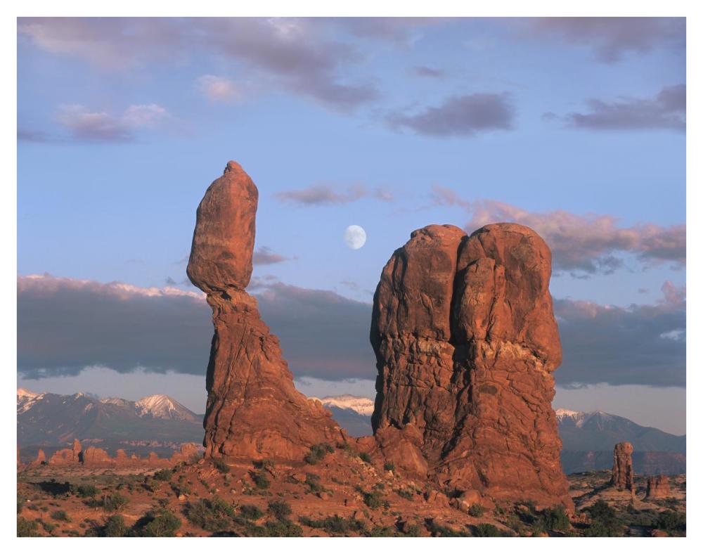 Moon Over Balanced Rock, Arches National Park, Utah-Paper Art-42,,X32,,
