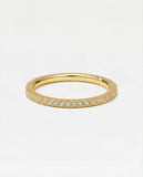The M Essential Pavé Band